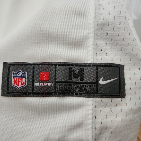 Buccaneers Winston youth jersey. Size Medium. - Picture 2 of 4